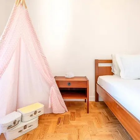 Apartment Guestready - Retro Design In Olivais