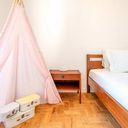 Apartamento Guestready - Retro Design In Olivais